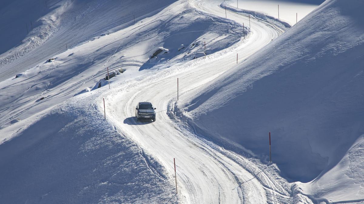 Opel Grandland Electric AWD