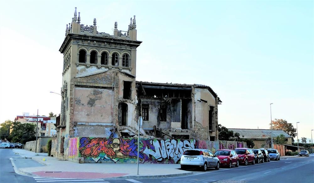 El Chalé de Garín; de palacete a centro social