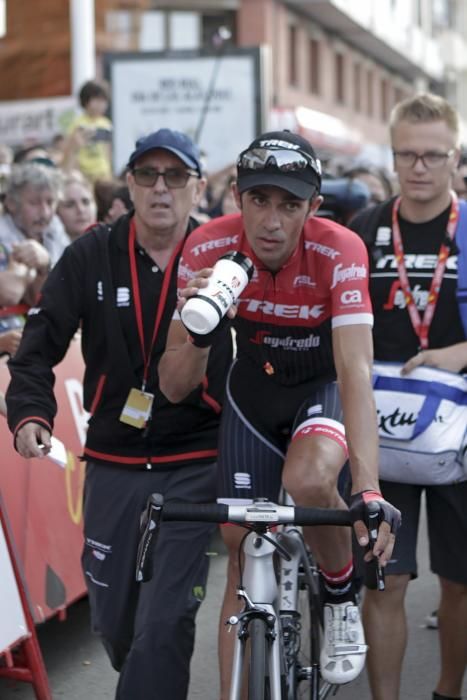 Llegada de la Vuelta a España al Muro de San Lorenzo