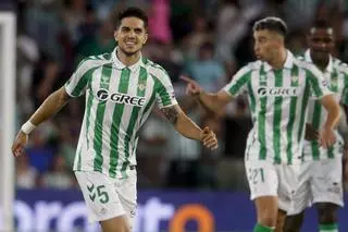 Marc Bartra abrió el marcador en el Villamarín