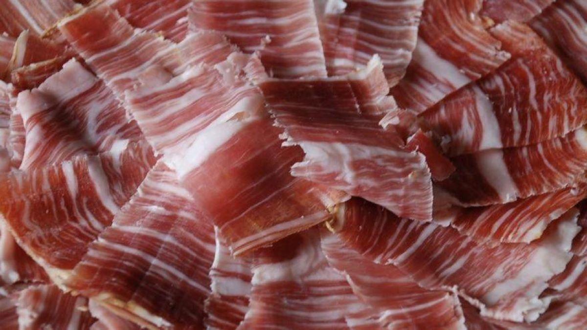 El jamón ibérico es la estrella de la gastronomía extremeña.