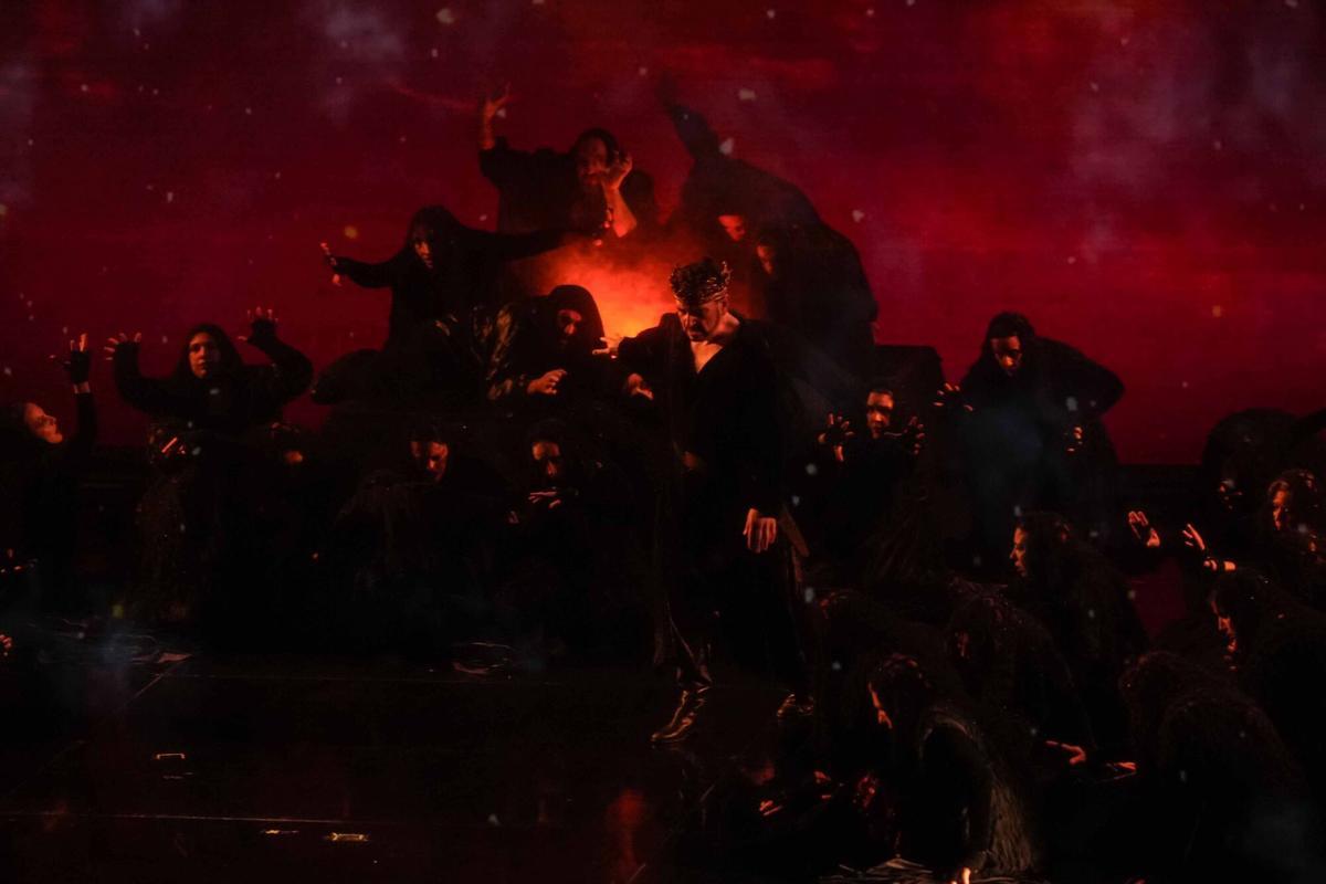 Córdoba estrena 'Macbeth' con ovación y lleno en el Gran Teatro