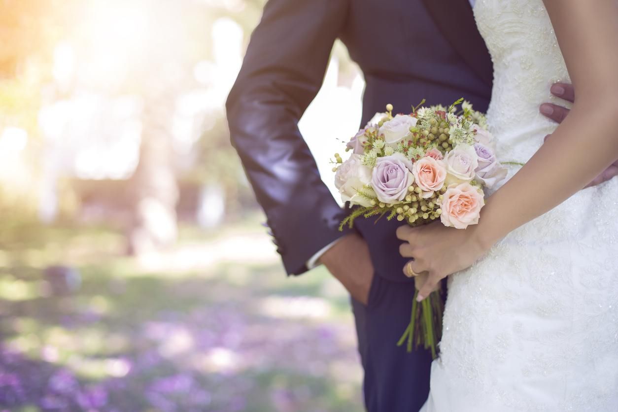 ¿Qué pasaría si tu jefe pagara tu boda?