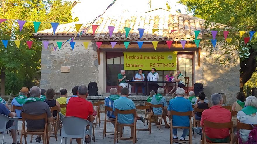 Los “Amigos de la Carrasca de Lecina y del Municipio” se reúnen para definir soluciones a los problemas del territorio
