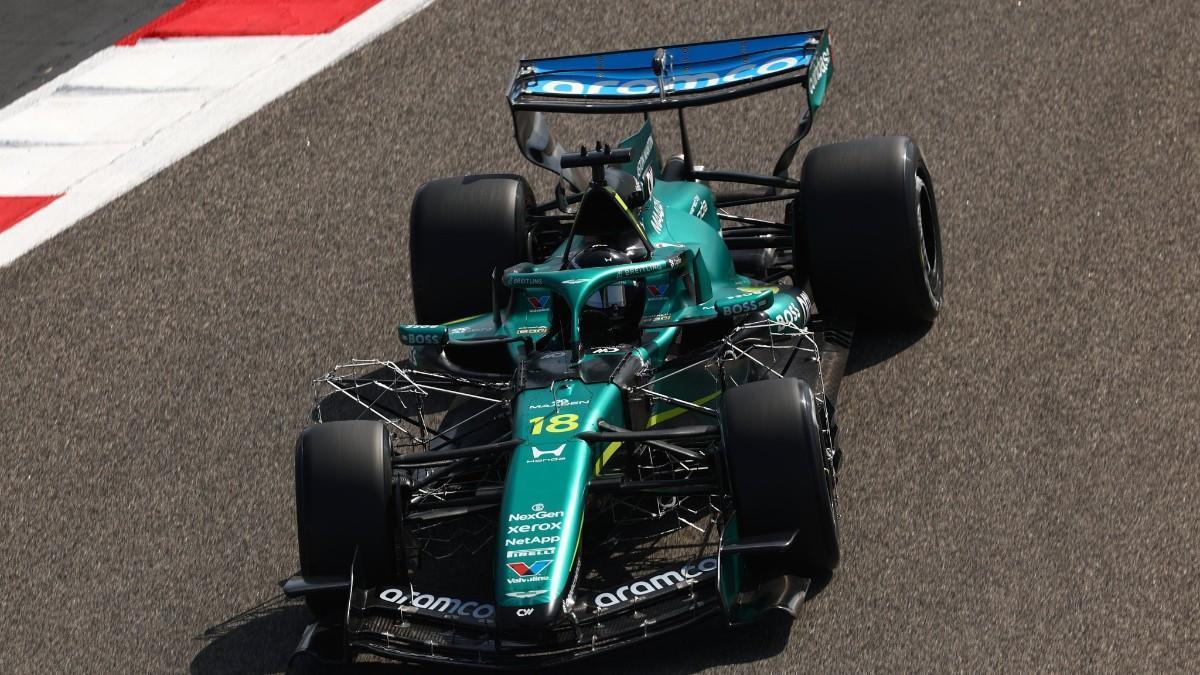 ¡Así es la espectacular presentación del Aston Martín de Fernando Alonso!