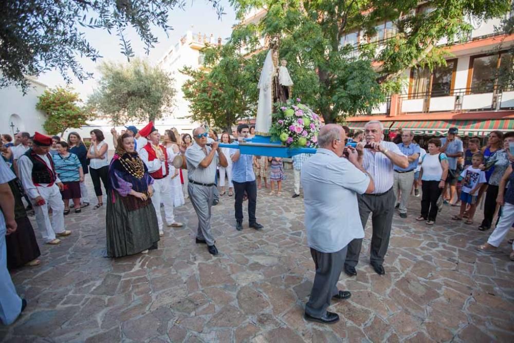 La procesión de la Virgen del Carmen de Sant Antoni congregó a menos público del habitual