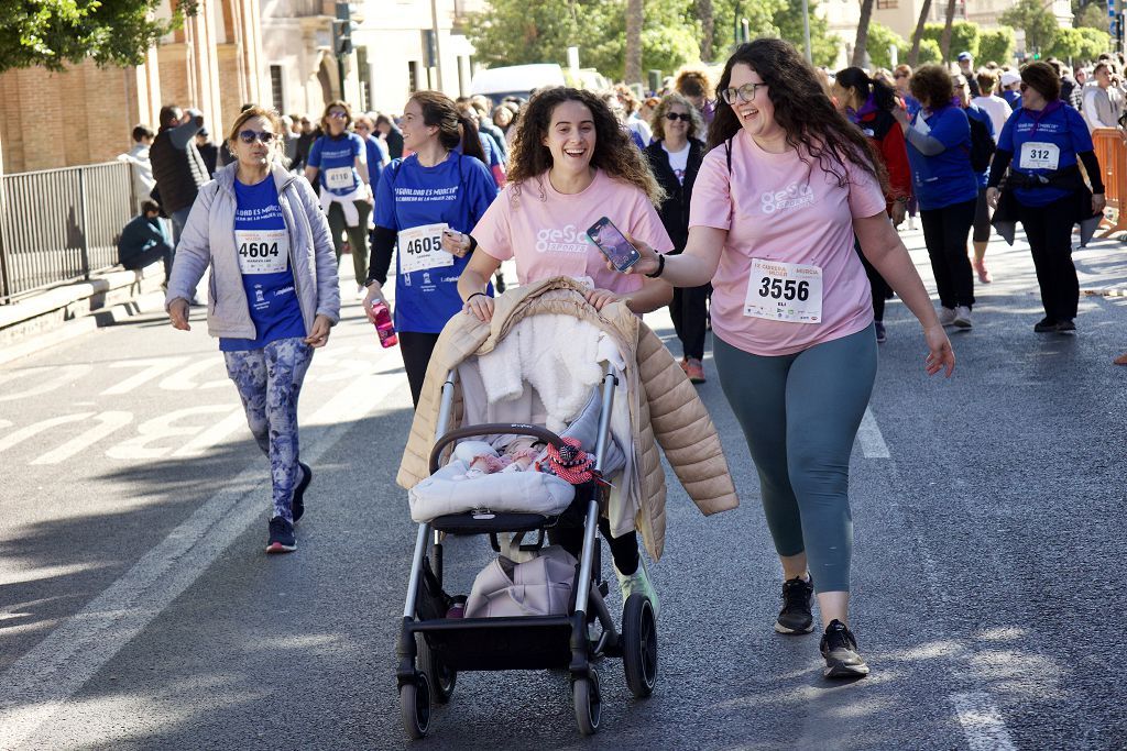 Las imágenes de la llegada a meta de la Carrera de la Mujer de Murcia 2024