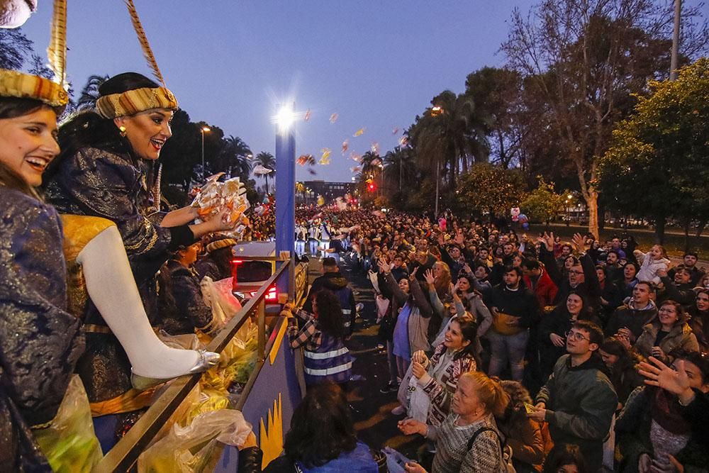 Los Reyes Magos recorren las calles de Córdoba