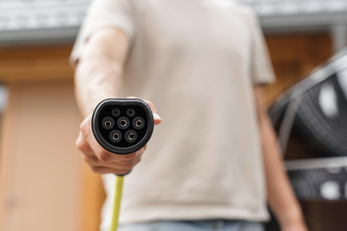 Girona necessita més punts de recàrrega per a la flota de vehicles elèctrics.