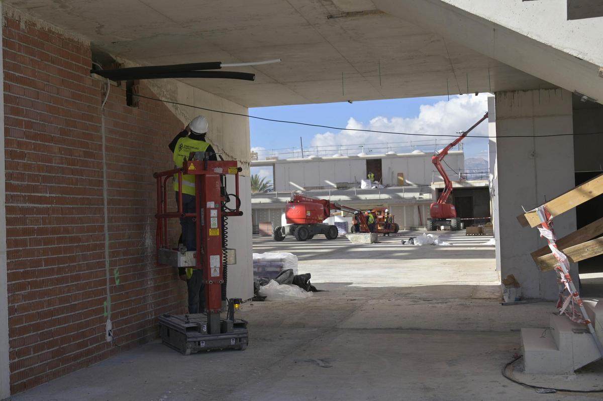 Obras del pabellón de deportes inclusivo.