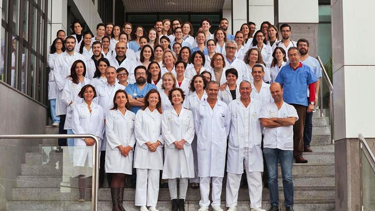 Parte de los integrantes del Servicio de Obstetricia y Ginecología del Hospital Universitario Materno Infantil de Canarias que han hecho posible el reconocimiento.