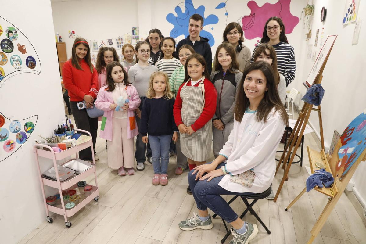 Kirindipia revoluciona la creatividad en Castrillón con arte que va más allá del lienzo Kirindipia revoluciona la creatividad en Castrillón con arte que va más allá del lienzo