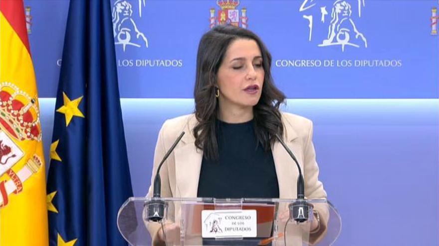 Arrimadas insiste en el gobierno entre constitucionalistas para evitar un "gobierno del insomnio"