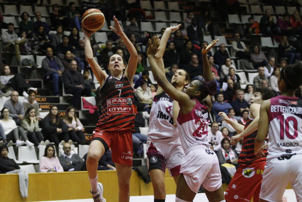 Uni Girona-CREF (91-78)