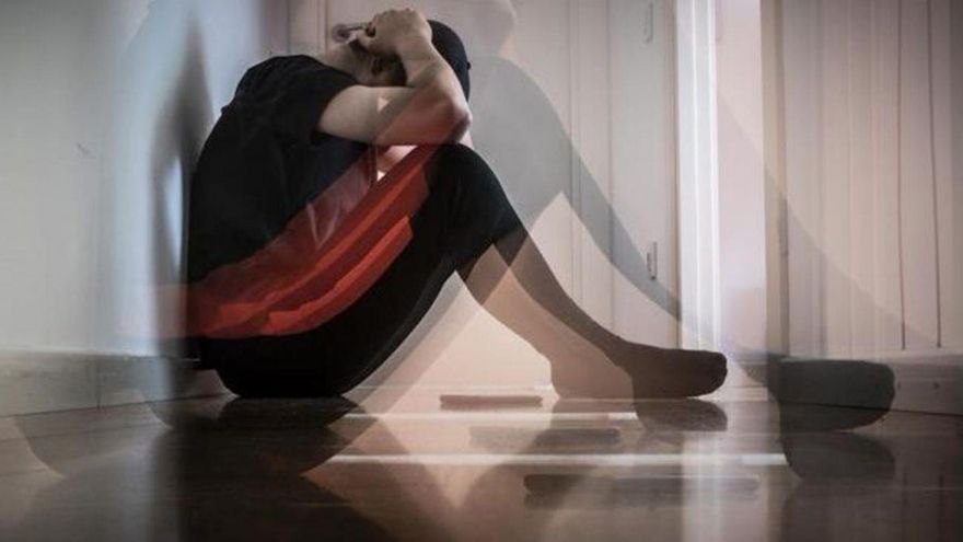 El doble filo de la inteligencia artificial respecto al suicidio