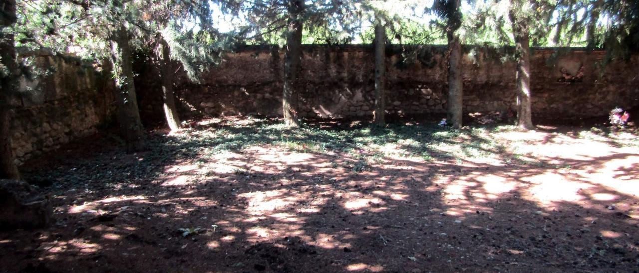 Los arqueólogos creen que los huesos se hallan en la tapia del cementerio viejo de Loscorrales, cerca de Ayerbe.