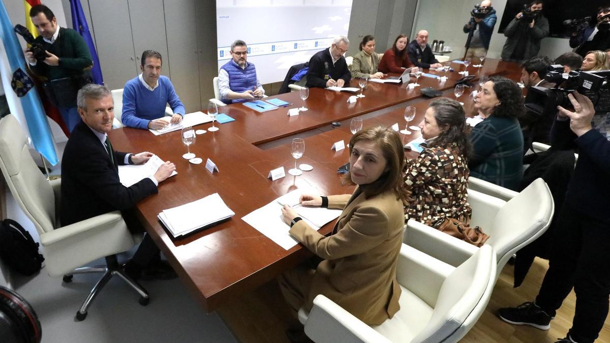 Reunión de seguimiento del plan Camgal, con Rueda, Villares y Ánxeles Vázquez