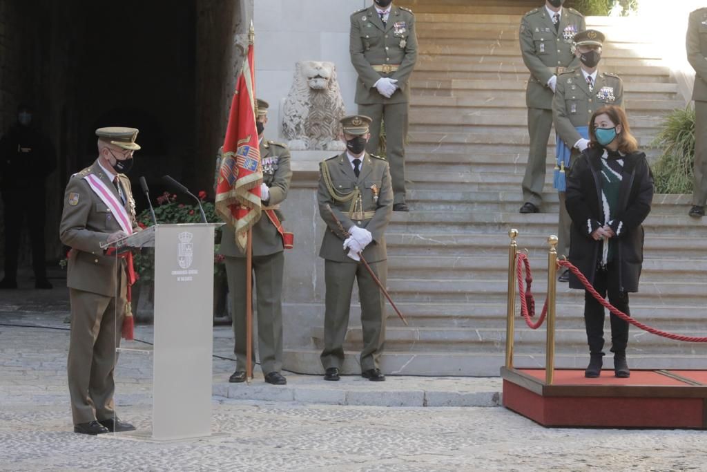 El comandante general de Balears destaca el apoyo del Ejército al "transporte, custodia y distribución de las vacunas"