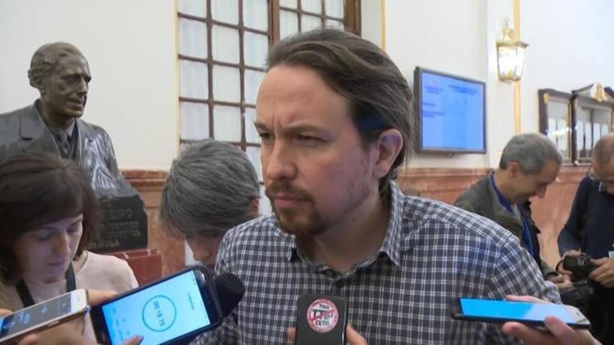 Iglesias ofrece su apoyo al PSOE en una moción de censura