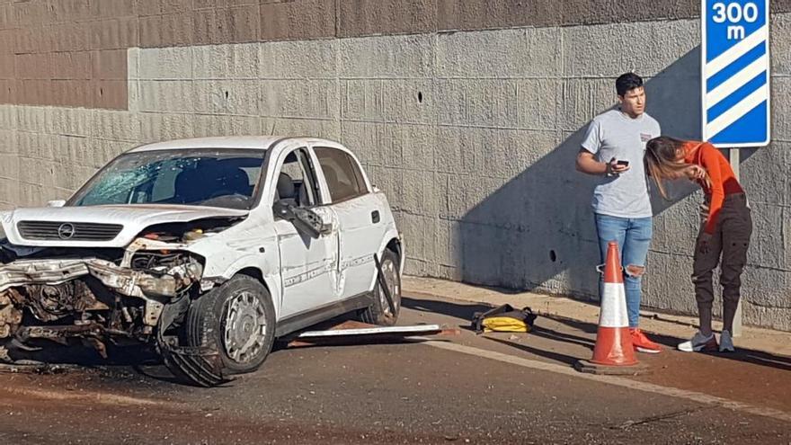 Herida leve tras chocar en Sagunt contra un muro de la A-23