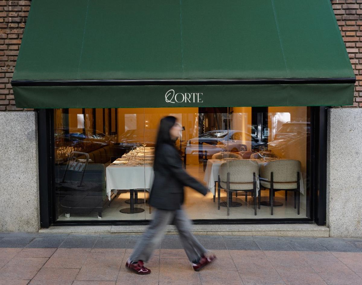 El barrio de Salamanca recibe a QORTE, el nuevo proyecto gastronómico del chef José Tomás Arribas y el chef Ricard "Capo" Tobella.