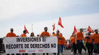 Un juez confirma la ilegalidad de la concentración de trabajadores de Hitachi, pero rebaja la sanción de la empresa