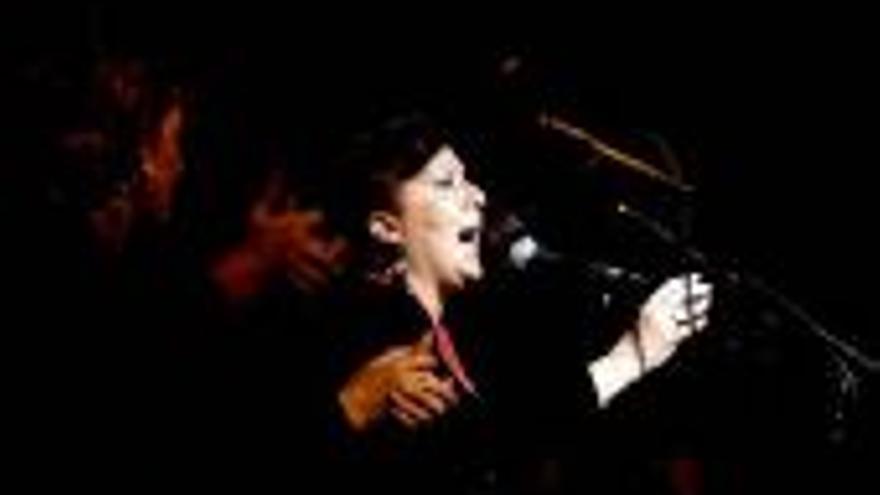 Carmen Linares clausura el festival flamenco cacereño