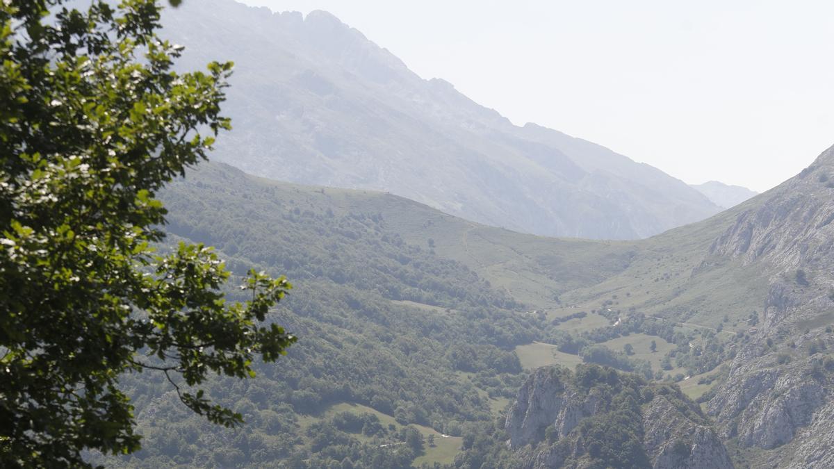 Sotres, un pueblo abrazado por las montañas