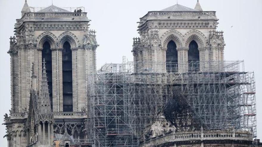 La estructura de la catedral de Notre Dame se ha salvado