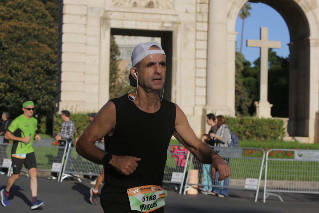 FOTOS | Búscate en el Medio Maratón Valencia 2021