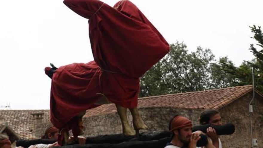 La Cabra d&#039;Or aterra a Moià i anticipa la festa major