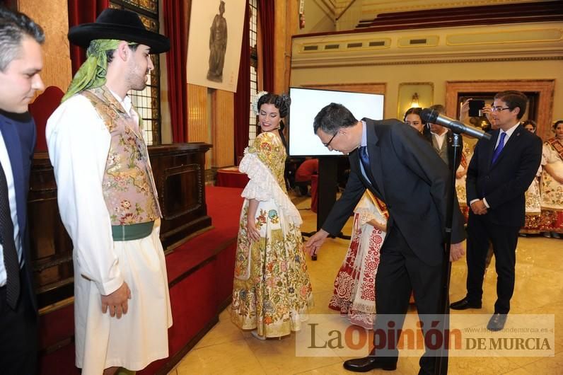 Mejores trajes de huertana y huertano del 'photocall' del Bando de la Huerta de Salzillo Tea and Coffee