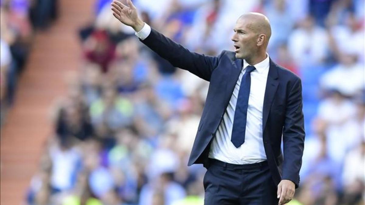 Zidane no logra que su equipo reaccione