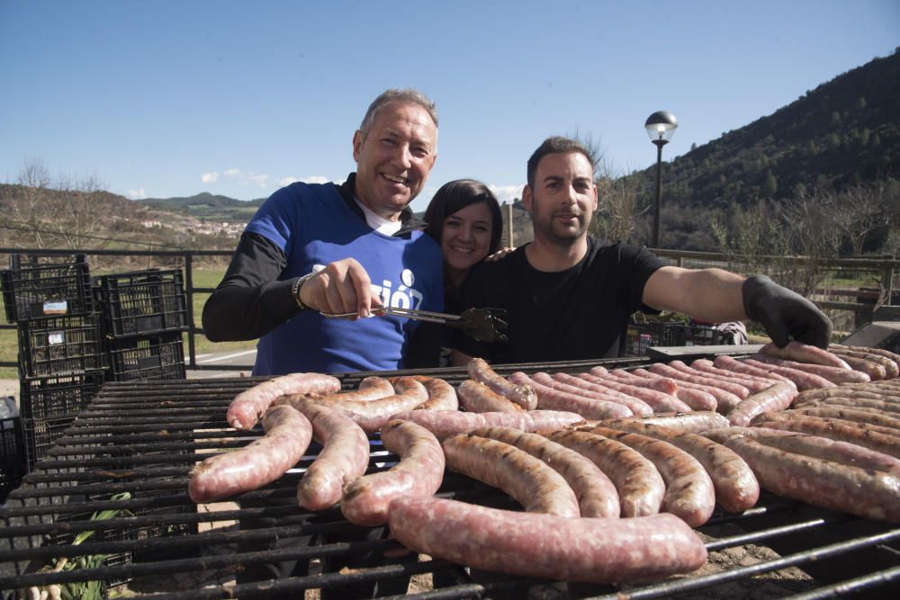 Les imatges de la calçotada popular del Regió 7