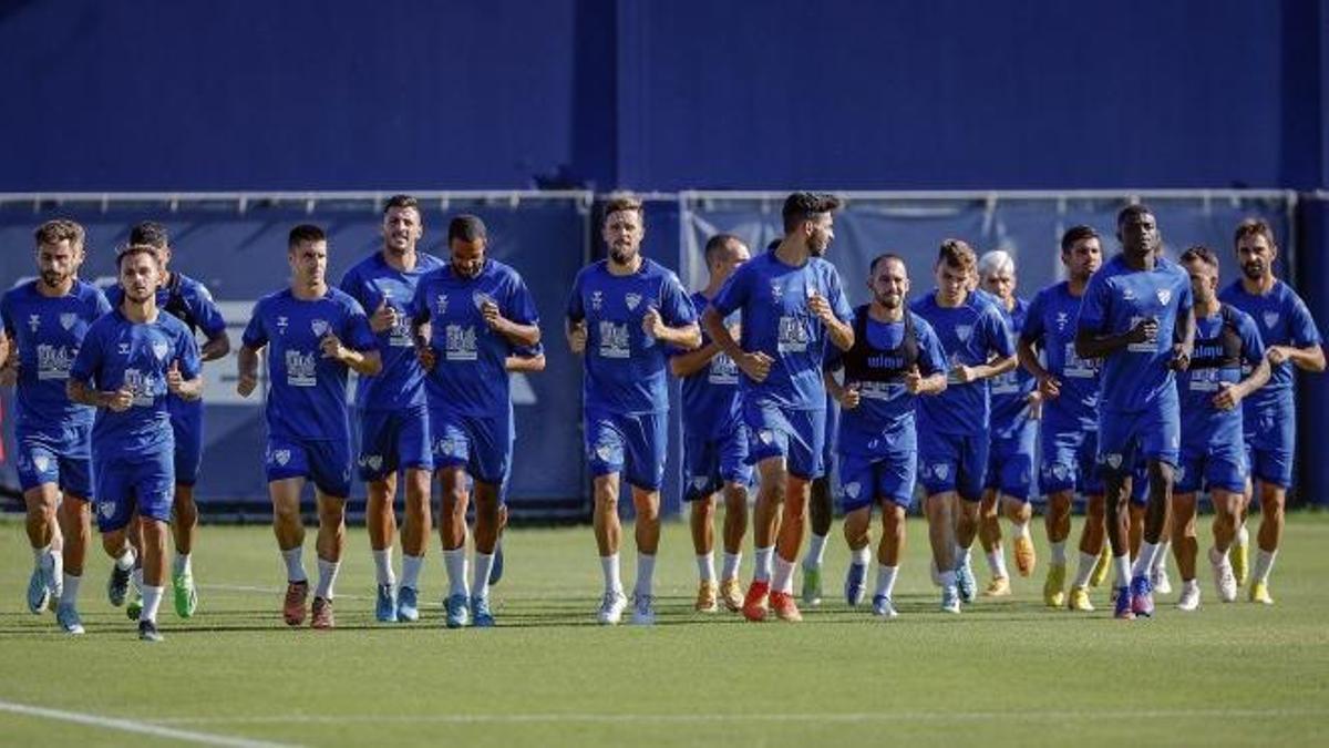 Imagen del entrenamiento del Málaga CF este jueves.