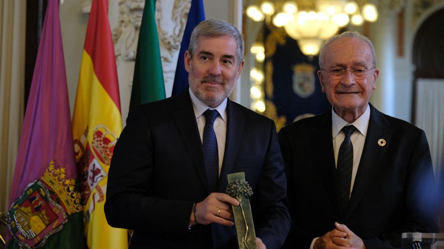 La entrega de la Biznaga de Plata del Festival de Málaga al Gobierno de Canarias, en fotos