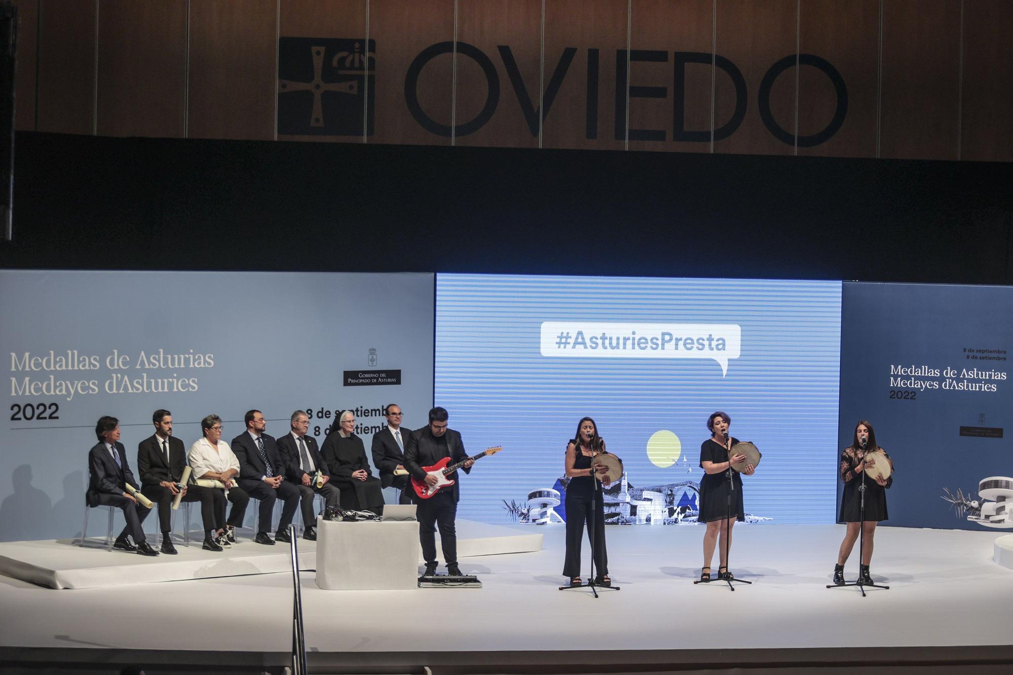 En imágenes: así fue el acto de entrega de las Medallas de Asturias