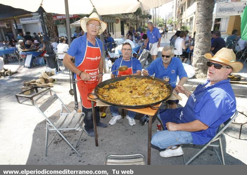 GALERÍA DE FOTOS - Día de las paellas en El Grao