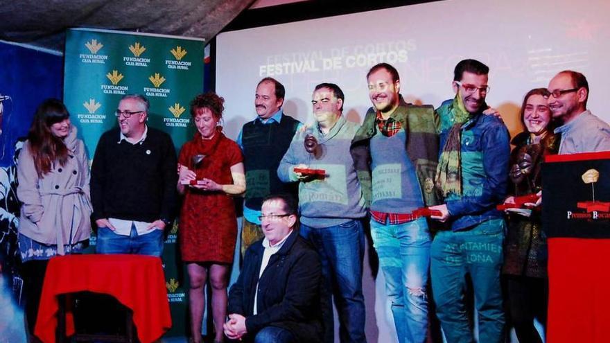 Organizadores y premiados en el último festival de cortos &quot;Bocanegra&quot;, en 2012.