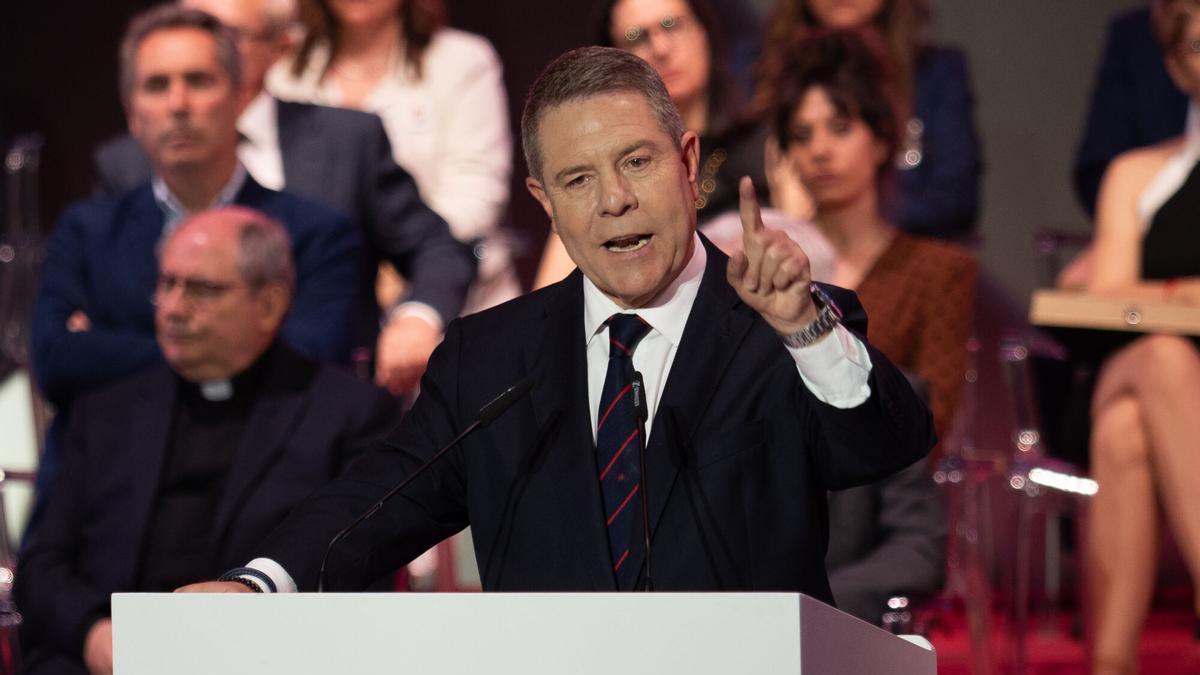 PASOE CASTILLA-LA MANCHA | Page defiende a jueces, fiscales y miembros de las fuerzas de seguridad, que «sufren ataques por hacer su trabajo»