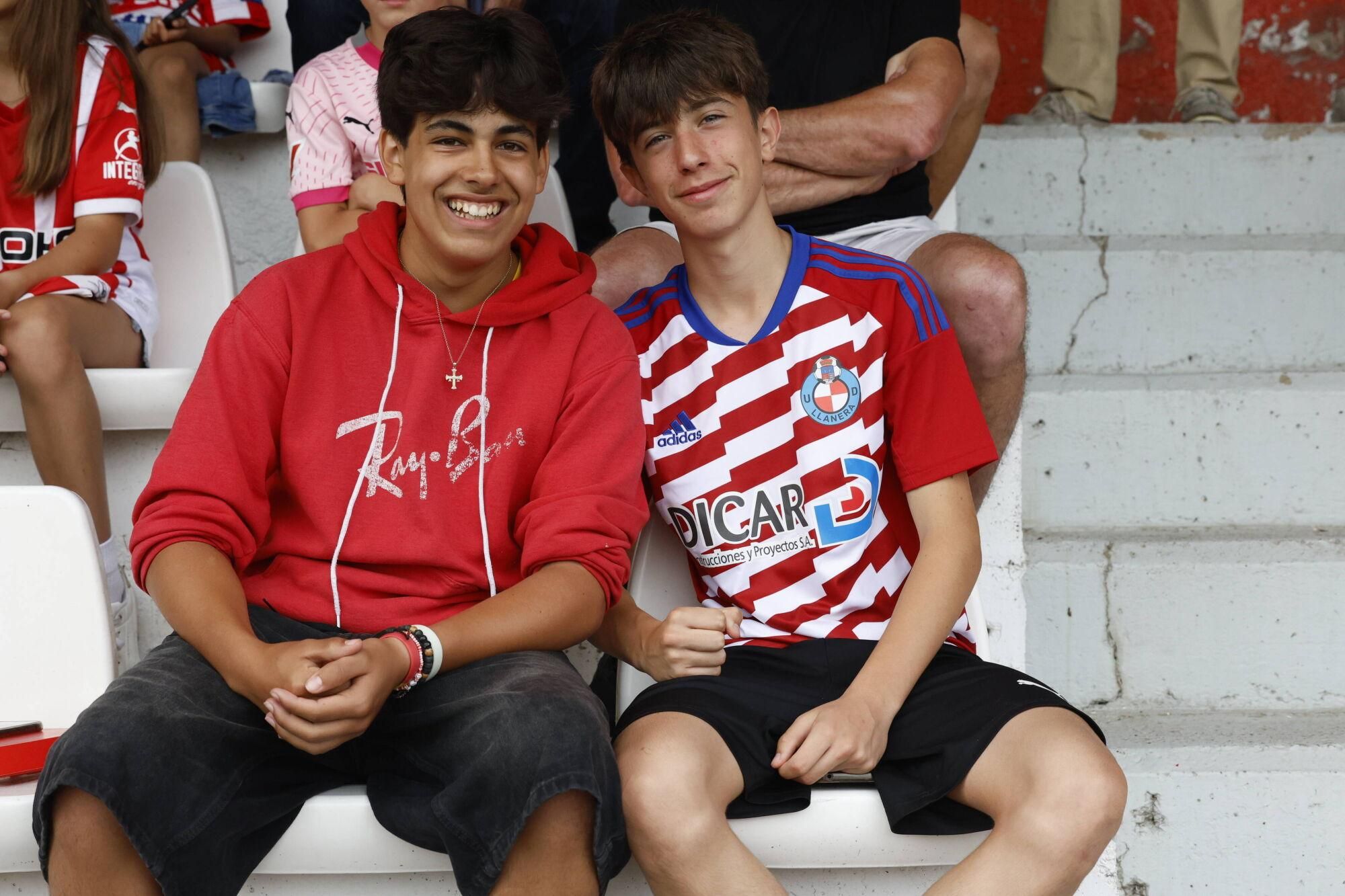 Mareo. Inicio de los entrenamientos del Sporting. A ves si nos dejan hacer las clásicas fotos de plantilla, los nuevos, los canteranos, el cuerpo técnico