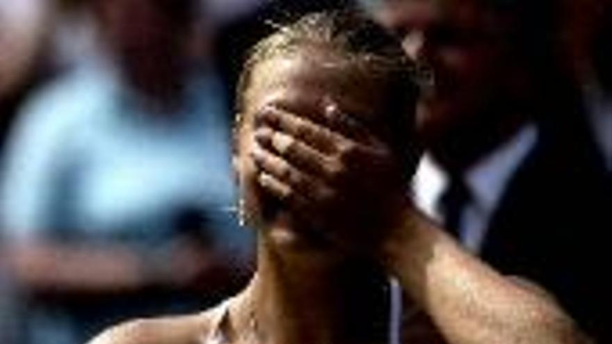 Sharapova sigue la revolución rusa y se corona en Wimbledon