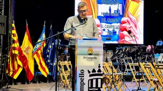 El Campello da inicio a las fiestas de la Virgen del Carmen con un pregón tradicional