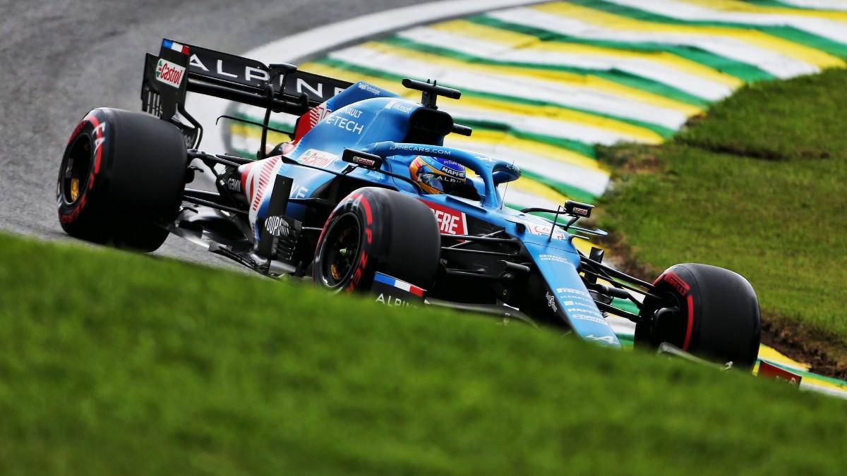 Fernando Alonso durante el Gran Premio de Brasil