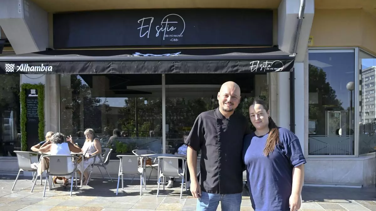 Los bares que 'alimentan' a los institutos de A Coruña vuelven a su rutina y sus horas punta en el recreo: "Llegan, desayunan y se marchan"