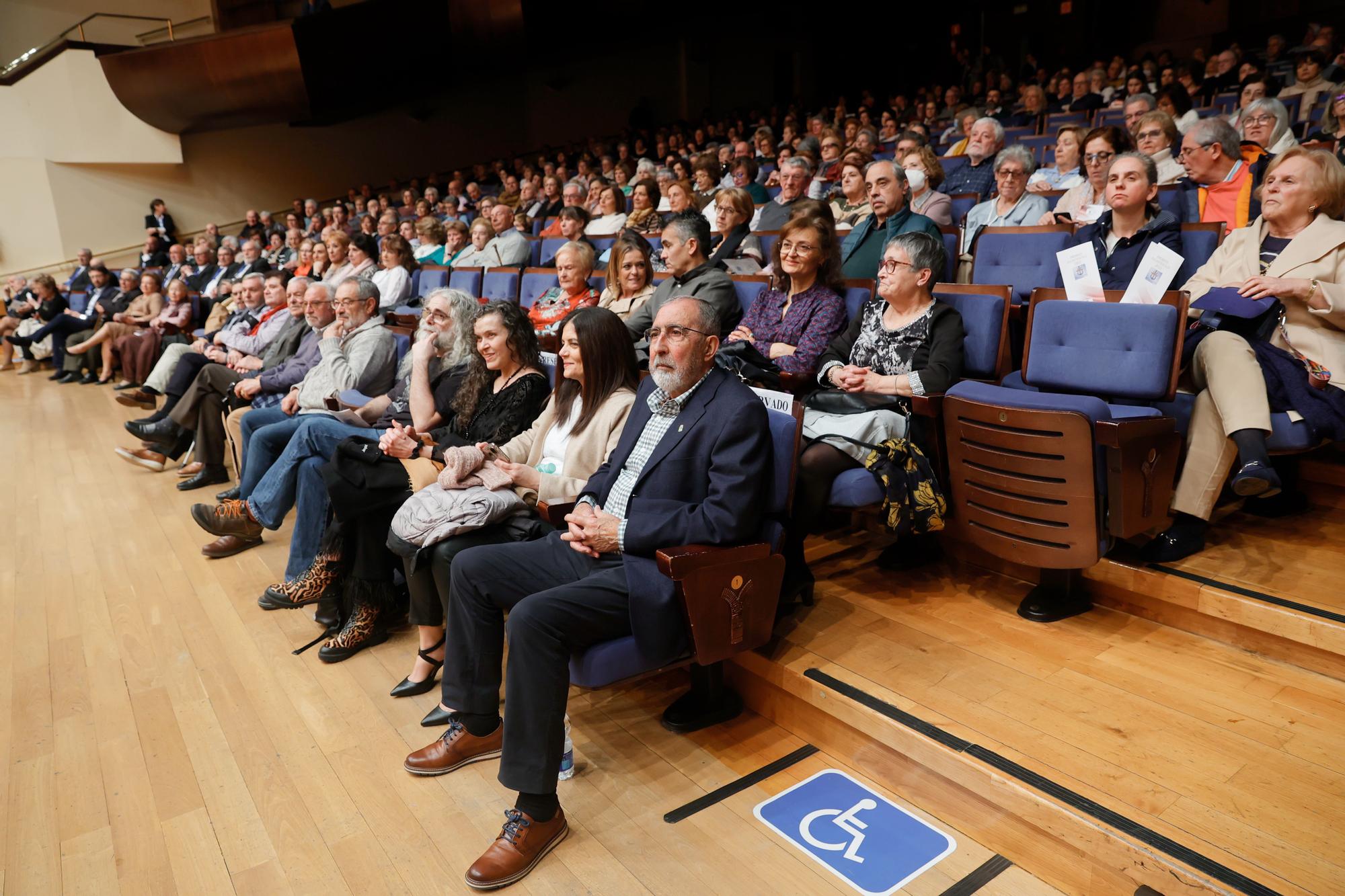 Entrega de los premios "Axuntábense".