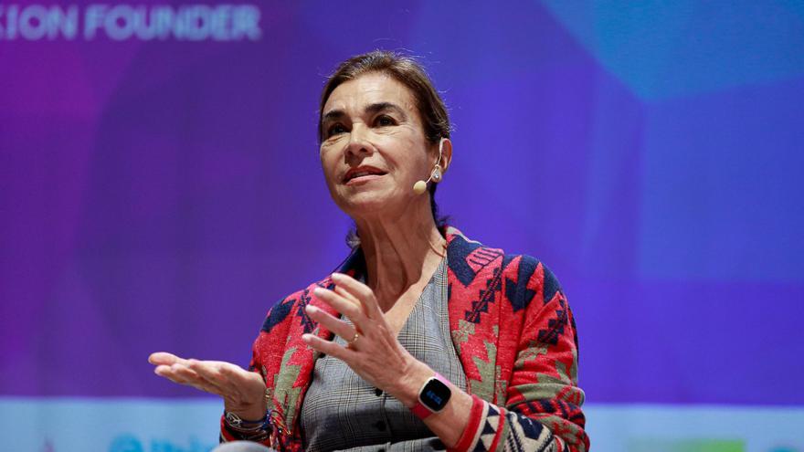 Carmen Posadas: «En la actualidad tiene más predicamento lo que dice un ‘influencer’ que un Premio Nobel»