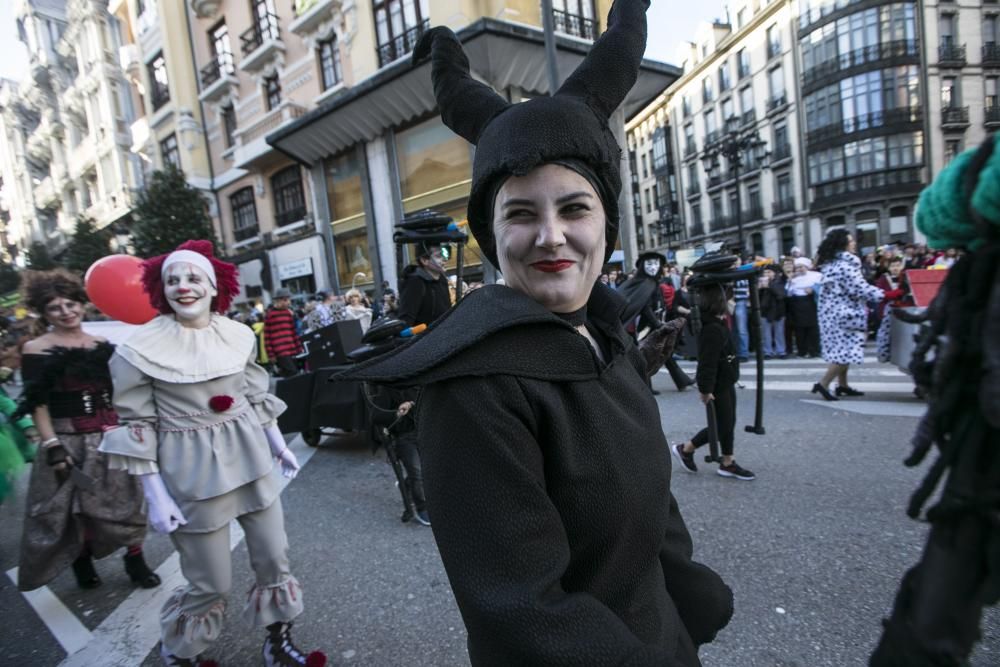 Oviedo celebra su Antroxu