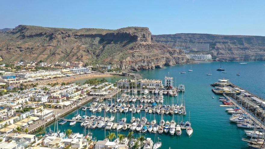 División en el pleno de Mogán por el futuro del puerto deportivo