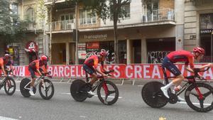 El circuit de la Vuelta, la festa dels turistes